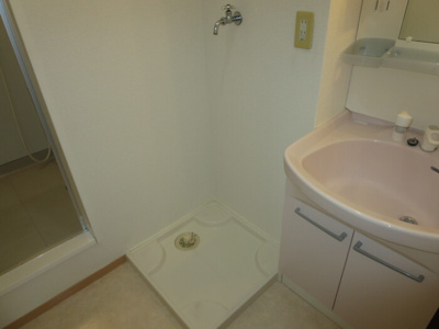 【その他】 | グランルーチェ | 【グランルーチェ】105 室内洗濯機置場