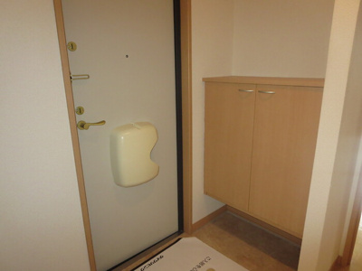 【玄関】 | グランルーチェ | 【グランルーチェ】105 玄関