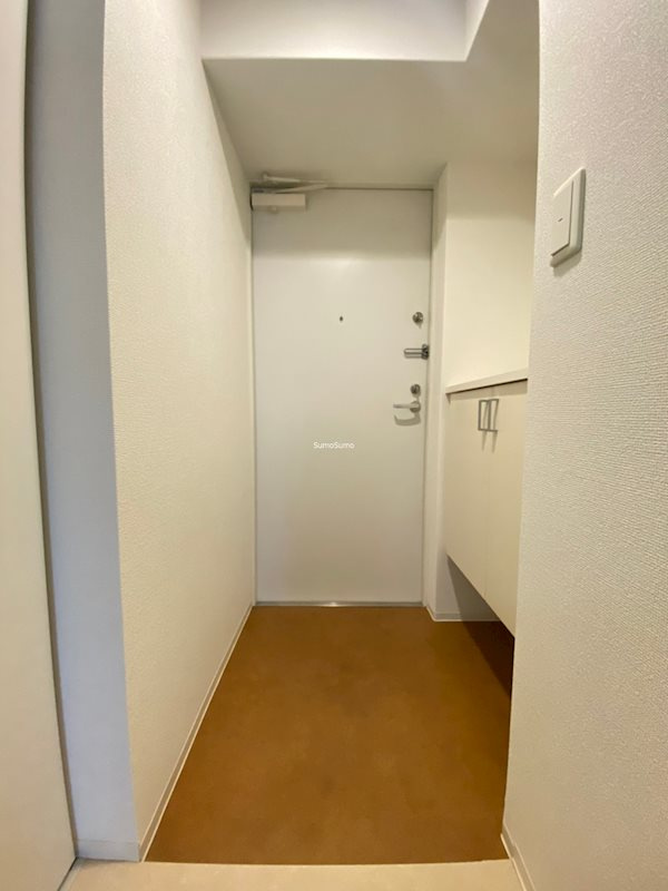 ベルエ難波西の玄関