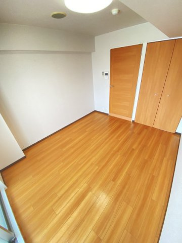 レスター夙川の寝室