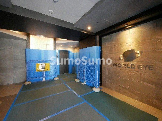 ワールドアイ大阪ドームシティⅡのロビー