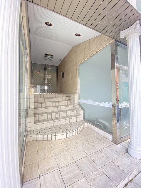 ロジェマンションの外観