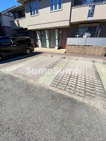 ベヌスタ丸橋の外観