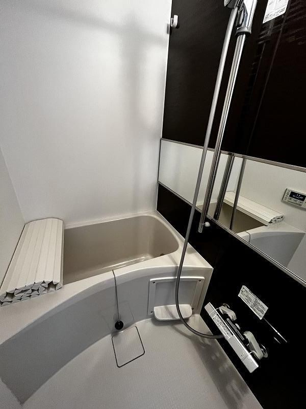 グローフォワード浅草の浴室