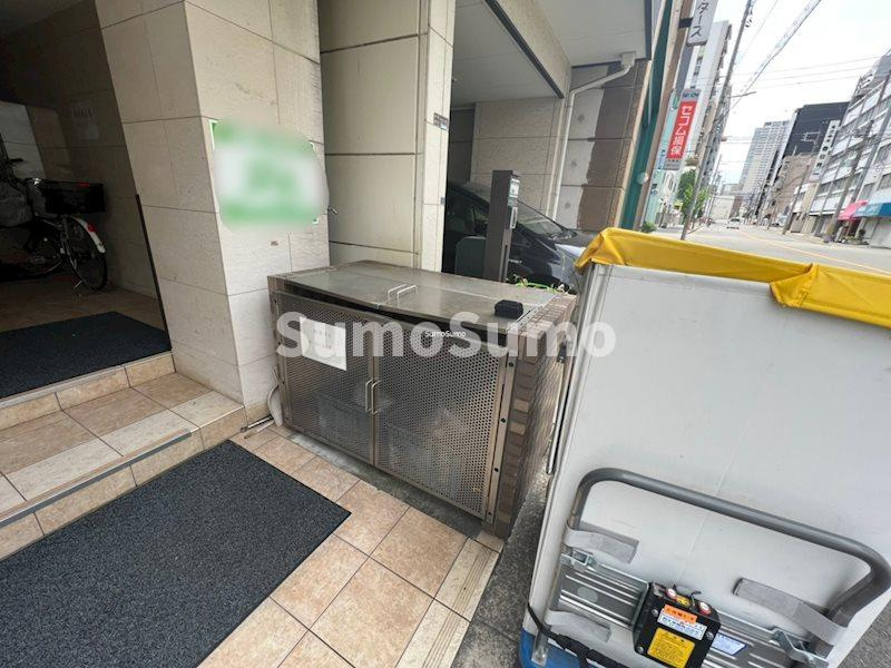 レスポワル新町のロビー|外観です