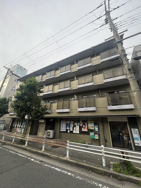 ポピーハイツⅡのエントランス