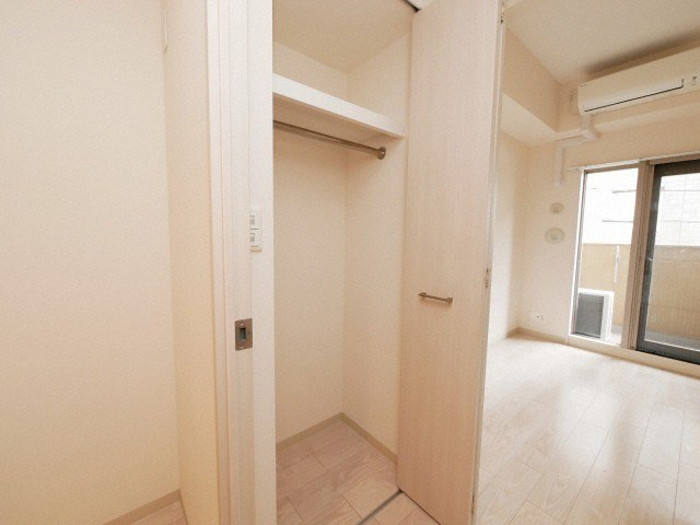 プレサンス難波セレクトの収納