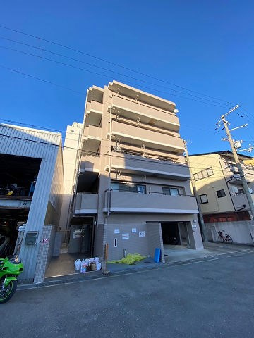 ベル上甲子園の外観