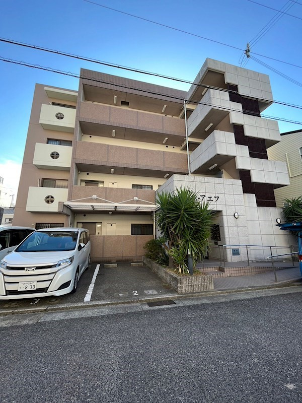 ベル・アエフの外観