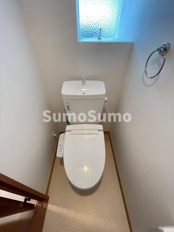 レバンス高取のトイレ|落ち着いたトイレです