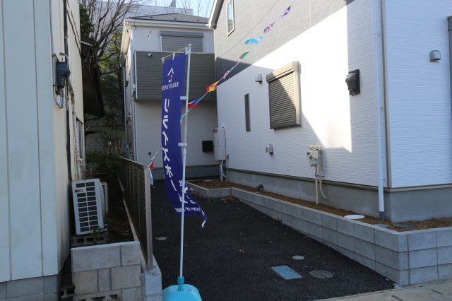 【Cradle garden】東久留米市滝山第11の外観|スーパーやコンビニドラッグストア等が徒歩5分圏内に揃った立地です！滝山公園徒歩1分！