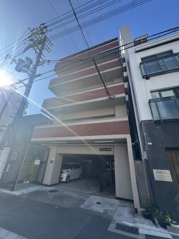 ロイヤルハイツ兵庫の外観