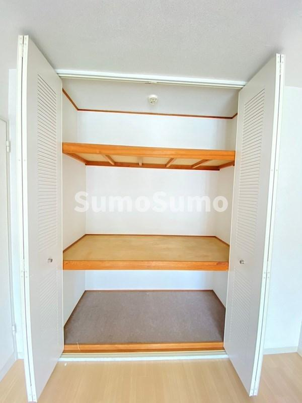 ロイヤル六甲駅前の収納