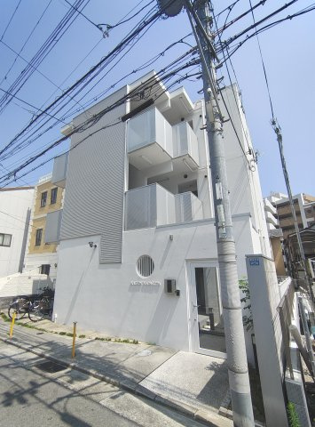 メゾン灘北のエントランス