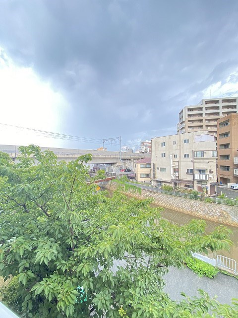 ユニテソリステ津門川の展望