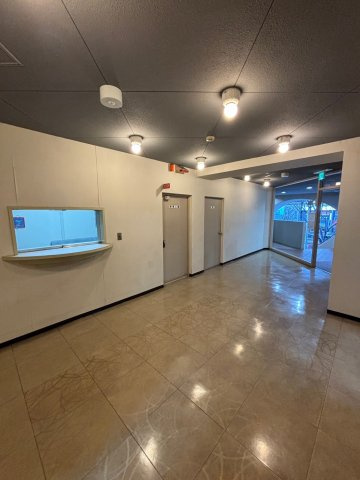 メゾンブランカのロビー