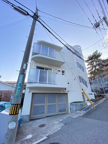 ユニティレイナの外観