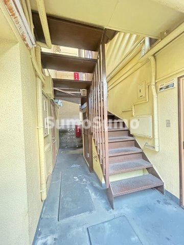 本宮マンションのエントランス