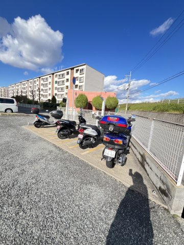 東園田団地６号棟　■駐車場　月額４，３００円のその他共用部分