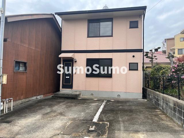 山下町1丁目貸家