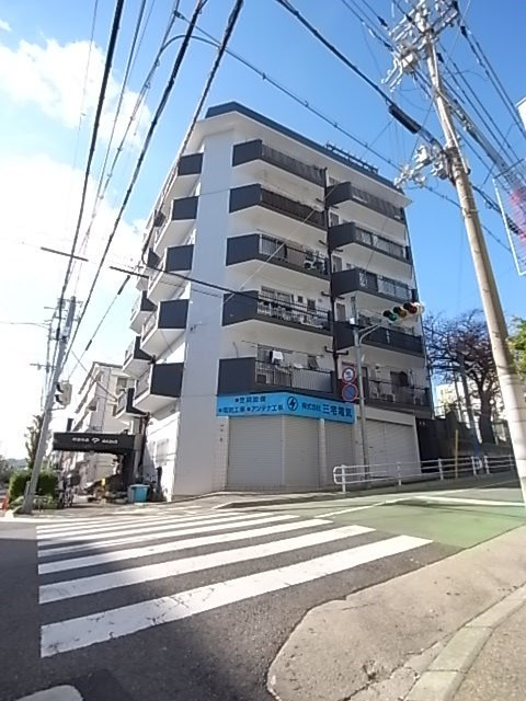 メゾン美和の外観