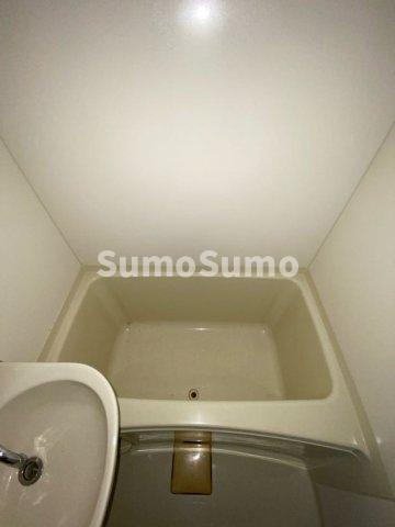 房王寺メゾネットハウスの浴室|お風呂で日々の疲れを落としましょう
