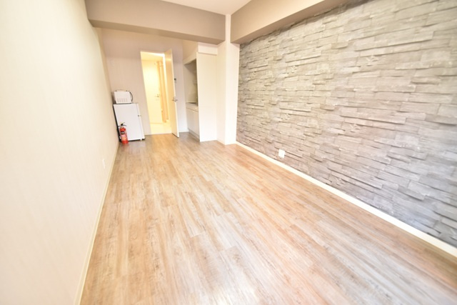 イリエビルの内装