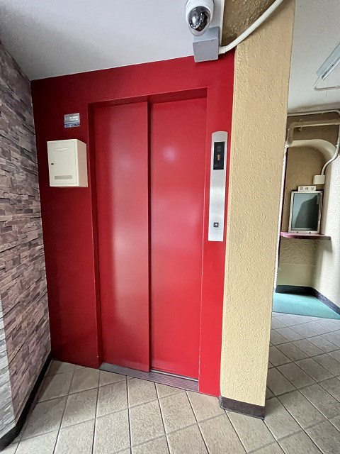 夙川ニューコーポの外観