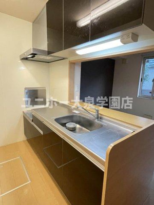 【駐車場】 | ヴィラージュⅡ | 屋根付き駐車場無料