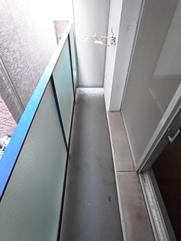 メゾン甲子園EASTのバルコニー