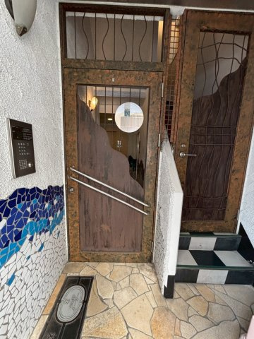 メル・シアターのエントランス|エントランスです