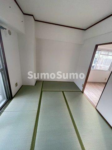大和田ローズマンションの寝室|ゆとりの広さです