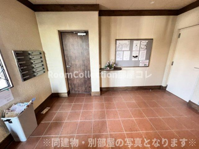 【玄関】 | クリスタルランド