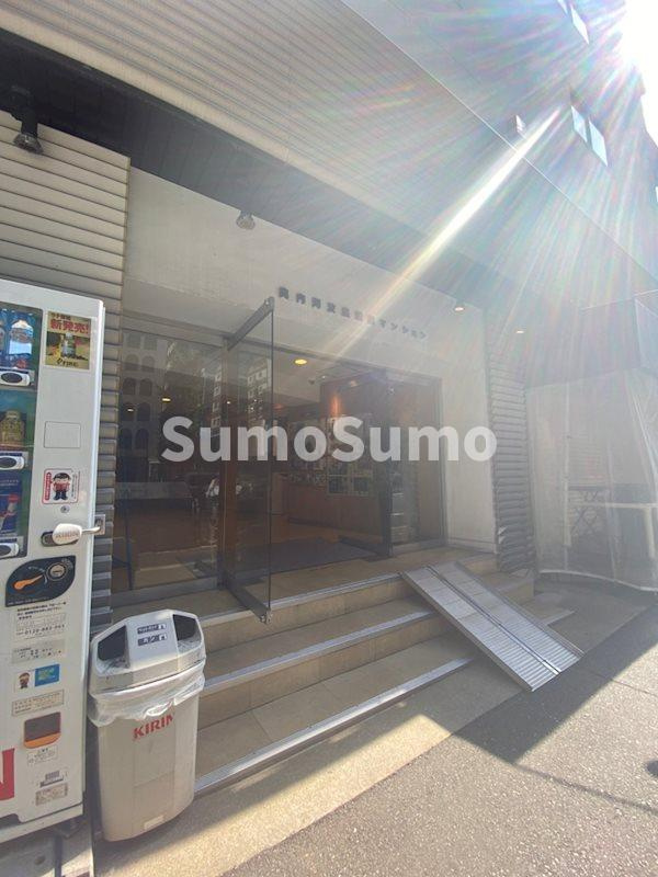 奥内阿波座駅前マンションのエントランス