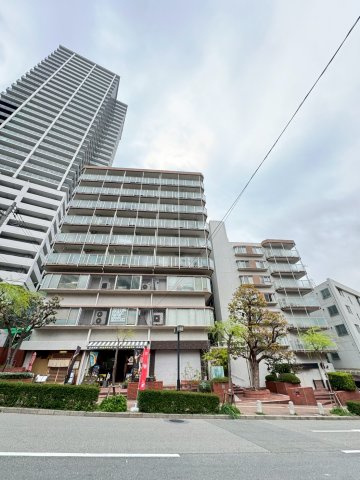 山手ダイヤハイツB棟の外観