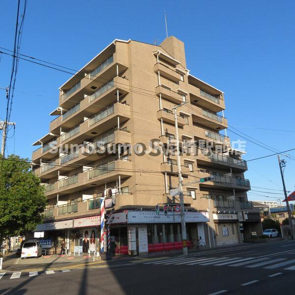 日新ビルの外観|外はこのようになっています