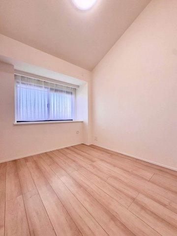 ライオンズマンション藤沢東の洋室|洋室4.6帖です♪