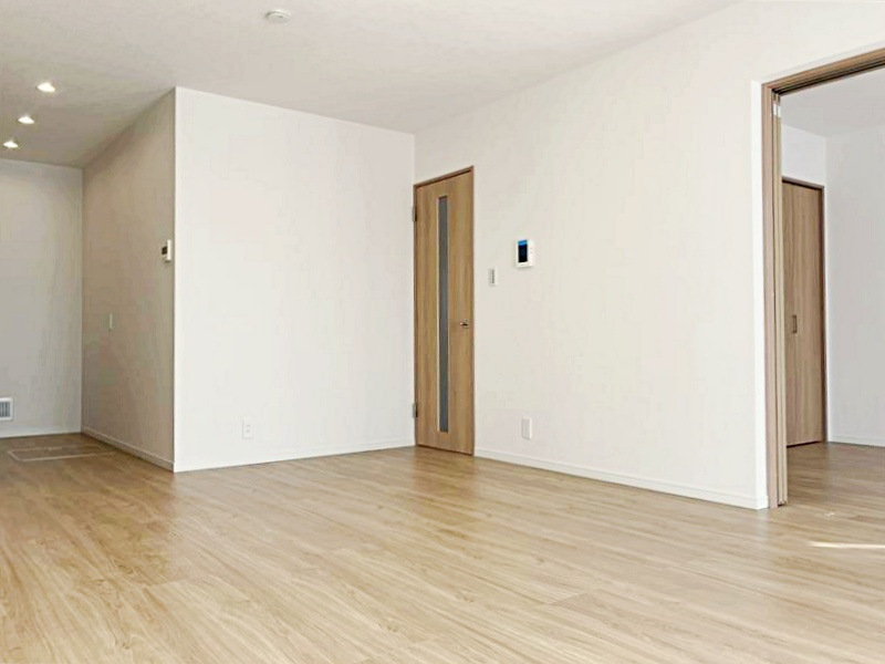 横浜市栄区飯島町戸建の居間・リビング