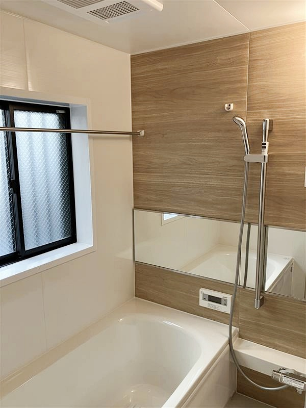 横浜市栄区飯島町戸建の浴室