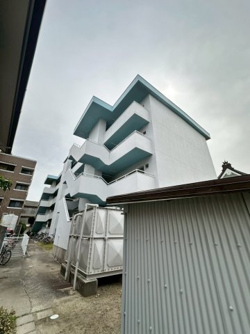 大三マンションの外観