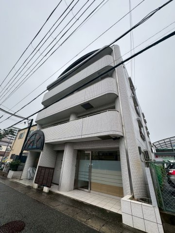 ユウワコート松風の外観