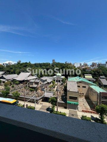 モノトーン難波の展望
