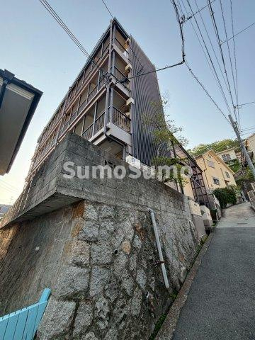 寺口マンションの外観