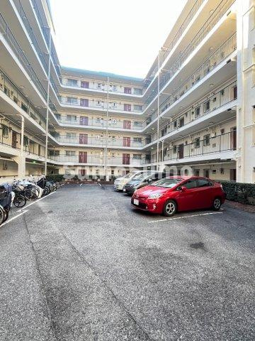 岡本センチュリーマンションの駐車場|駐車場完備です
