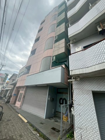 東三国ユーリプラザの外観