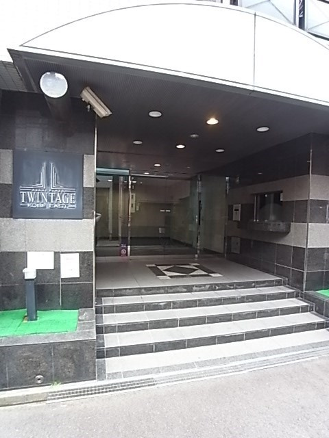 朝日プラザツインテージ神戸EASTのエントランス