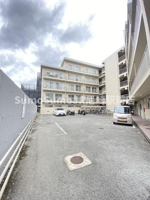 市隆ハイツ塚口の外観