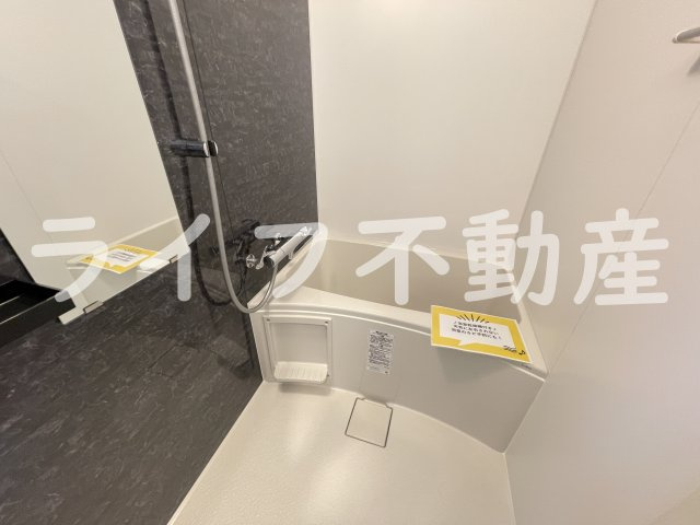 ファーストフィオーレ大阪城イーストの浴室|落ち着いた空間のお風呂です