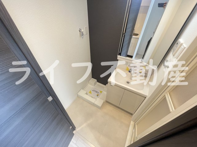 ファーストフィオーレ大阪城イーストの洗面所|コンパクトで使いやすい洗面所