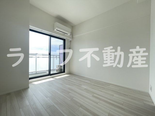 ファーストフィオーレ大阪城イーストの居間・リビング|使いやすいリビングです